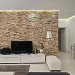 Tam Serviced 2bdr Center No6 Apartment Tirana