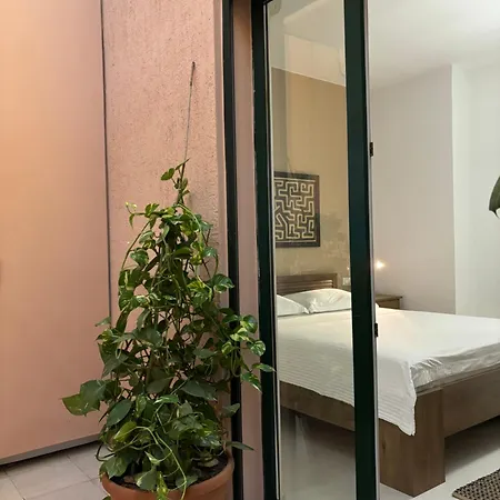 Tam Serviced 2bdr Center No6 Apartment *