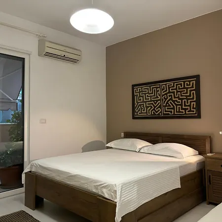 아파트 Tam Serviced 2bdr Center No6 *