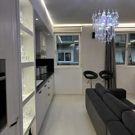 Tam Serviced 2bdr Center No6 Tirana