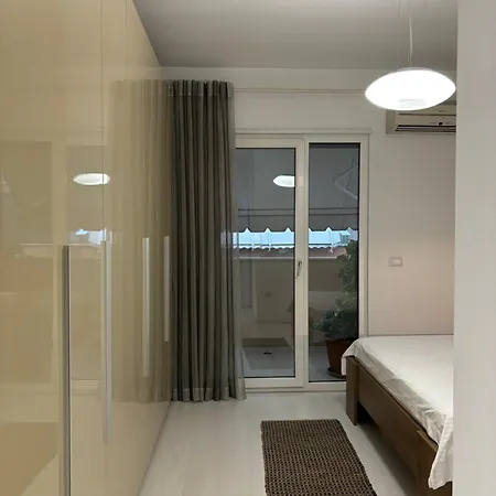 Appartamento Tam Serviced 2bdr Center No6 *