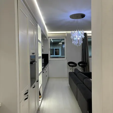 Appartamento Tam Serviced 2bdr Center No6 *