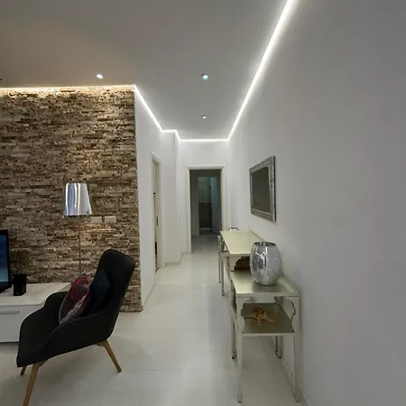 Apartment Tam Serviced 2bdr Center No6 *