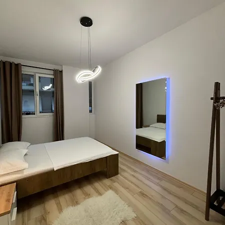 Tam Serviced 2bdr Center No6