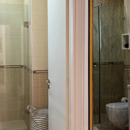 Tam Serviced 2bdr Center No6 *