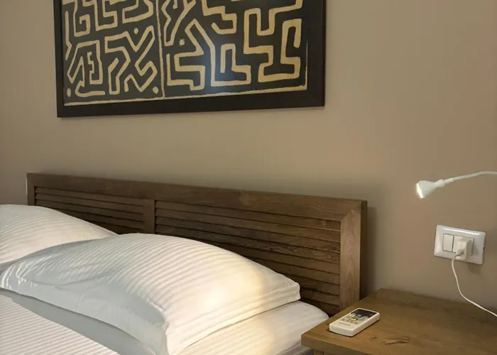 Tam Serviced 2bdr Center No6