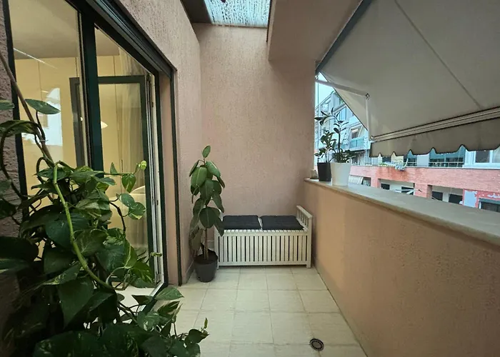 Lägenhet Tam Serviced 2bdr Center No6 Tirana