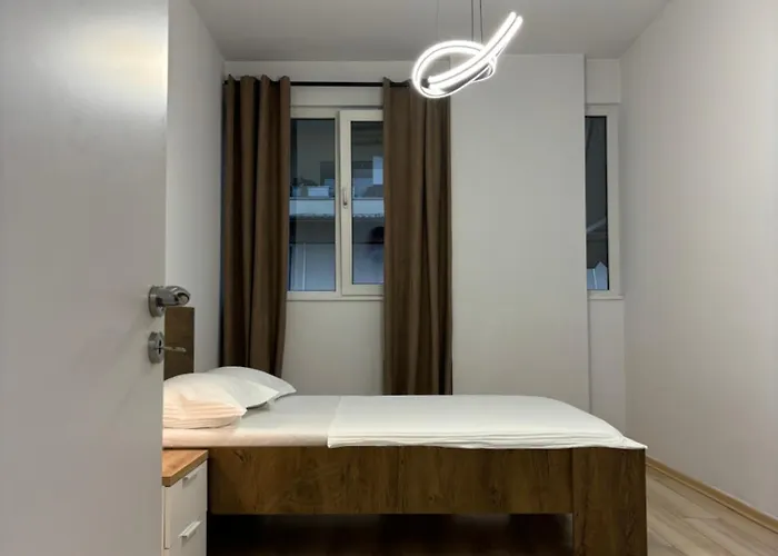 Lägenhet Tam Serviced 2bdr Center No6 *