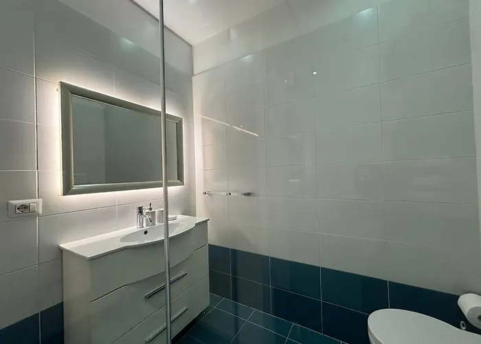 Tam Serviced 2bdr Center No6 Tirana