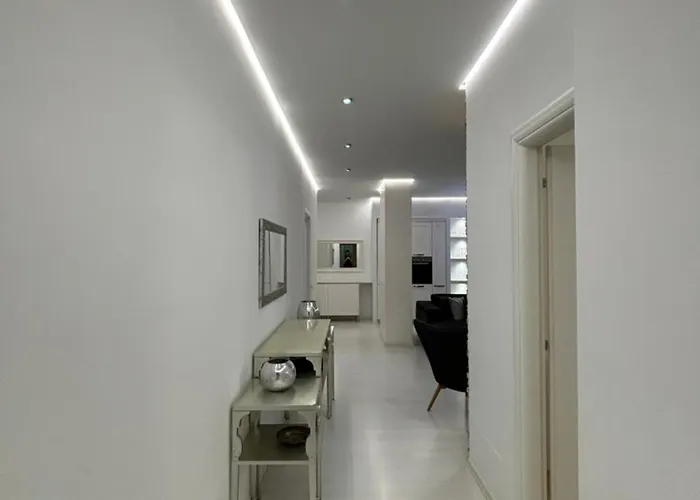 Tam Serviced 2bdr Center No6 아파트 티라나